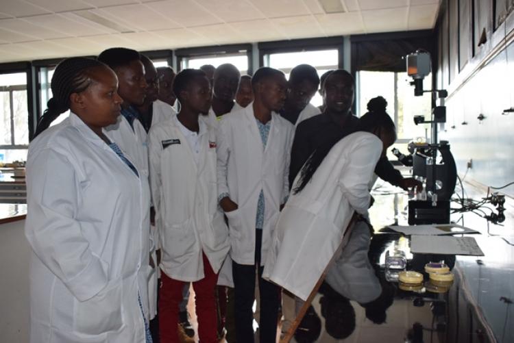 Practical Education Trip by Meru University Students111